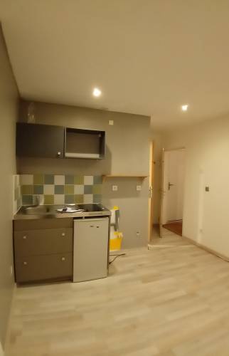 Studio rénové Aix-Les-Bains Avant (1)