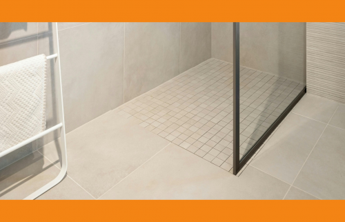 Receveur extra-plat carrelé à Casteljaloux, design contemporain par La Maison Des Travaux Marmande.Receveur extra-plat carrelé à Casteljaloux, design contemporain par La Maison Des Travaux Marmande.