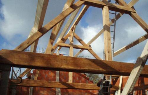 Destruction d'une vieille grange pour reconstruction à neuf à Veilleins (41)