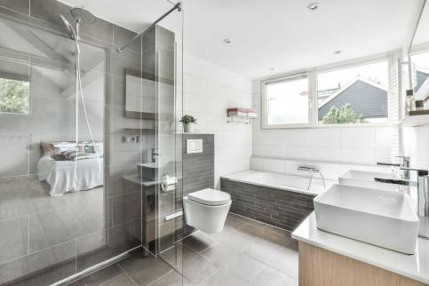 Rénovation de maison sur mesure avec salle de bain privative de la suite parentale - Machecoul-Saint-Même 44270