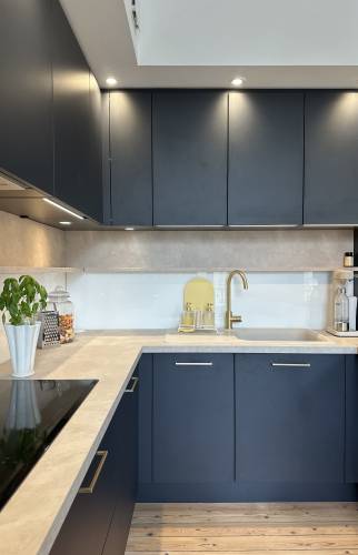 Rénovation d'un appartement avec une cuisine sur mesure à Bordeaux 