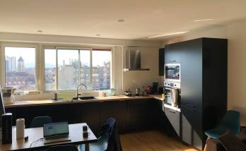 Le salon / cuisine après les travaux