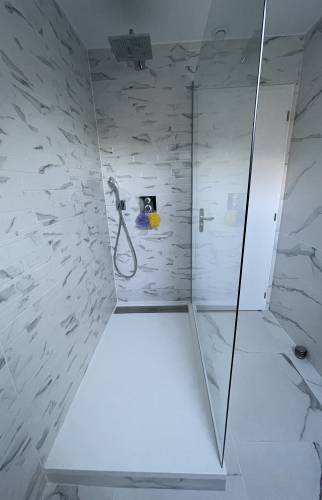 Une belle douche à l'italienne