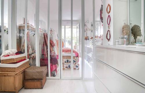 verrière dans salle de bain