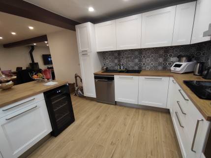 Installation de cuisine moderne - Aubepierre 77390