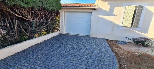 Création d'une allée devant le garage