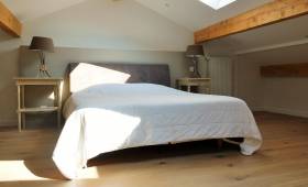 Lozanne (69380) : Aménagements de combles en suite parentale