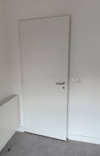 Rénovation d'appartement et remise en peinture des portes 