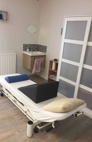 Rénovation d'une maison en cabinet de kinésithérapie 