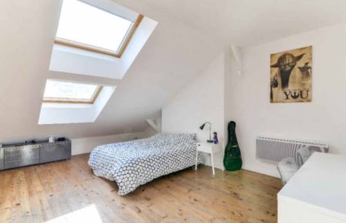 Aménagement de la chambre mansardée