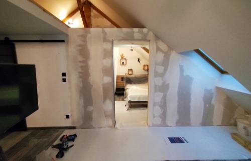 Montage d'une cloison placo à Vannes (56000)