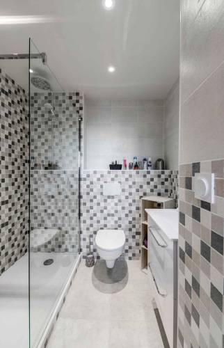 Rénovation d'appartement Levallois-Perret - cabine de douche