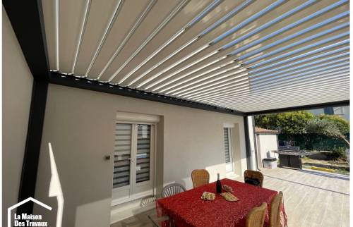 Pergola bioclimatique