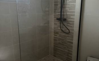 Rénovation de salle de bain avec création d'une douche à l'italienne - Monbeton 82290