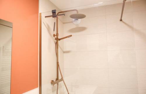 barre de douche rénovation salle de bain toulouse