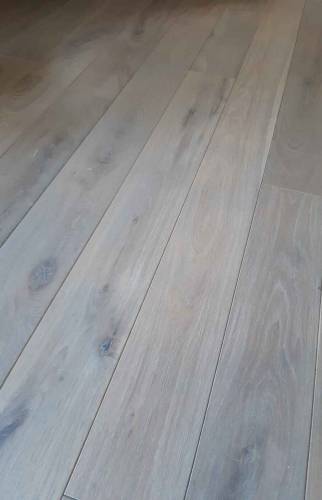 Pose de parquet massif à Guebwiller