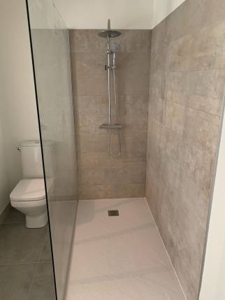 Rénovation d'une douche en carrelage