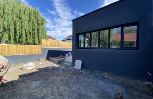 Création d'un mur d'enceinte 