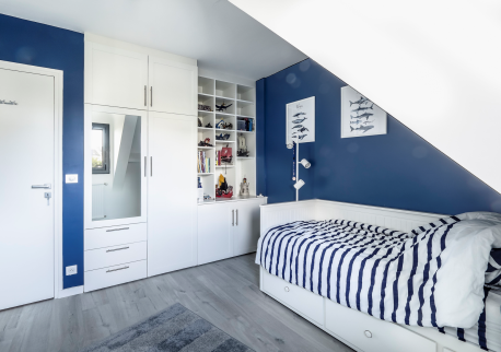 Chambre sous combles enfant