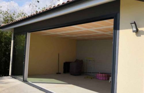 Baie vitrée pour un effet intérieur extérieur