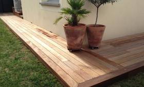 Terrasse en bois exotique à Bordeaux 