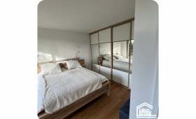 Une chambre parentale au RDC