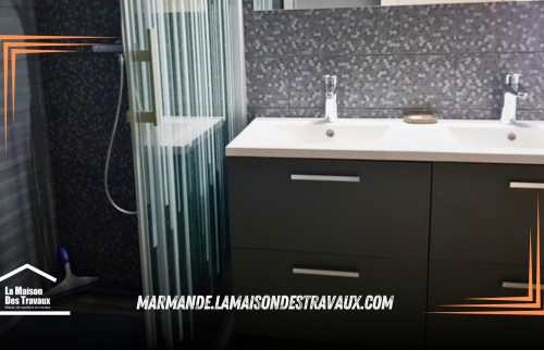 Transformation d'une salle de bain Proche de Casteljaloux par des artisans experts
