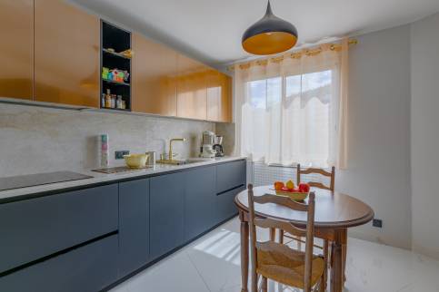 Fontaines Saint Martin (69270) : vue générale