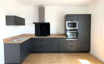 Création d'une cuisine design et personnalisé par le client - Cléguer (56620)