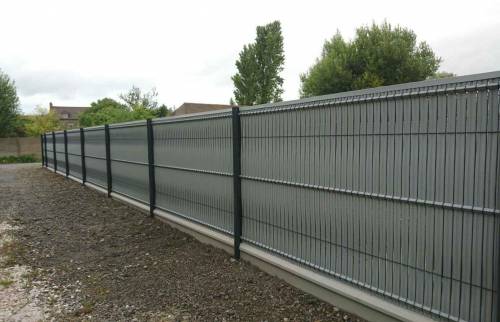 Portail aluminium et clôture à Cherrueix