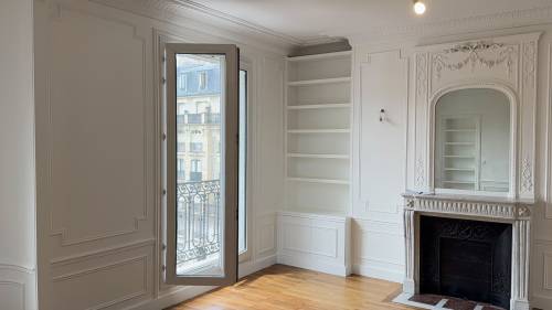 salon haussmanien à paris 18