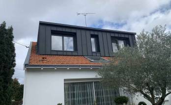 Création d'une lucarne en zinc à Vertou