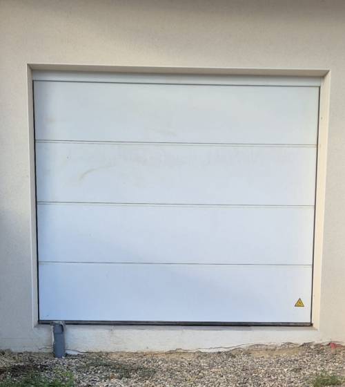 Porte de garage - AVANT