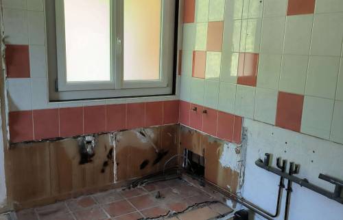 Réalisation en cours d'une rénovation complète d'un RDC 1