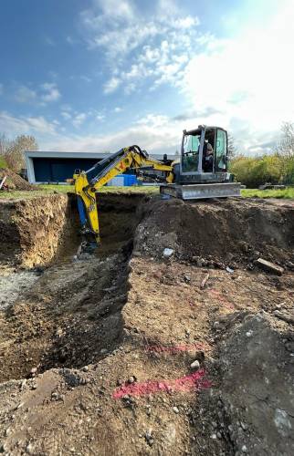 travaux de terrassement avant installation de la piscine