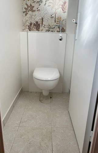 Toilettes rénovées - Après la rénovation maison