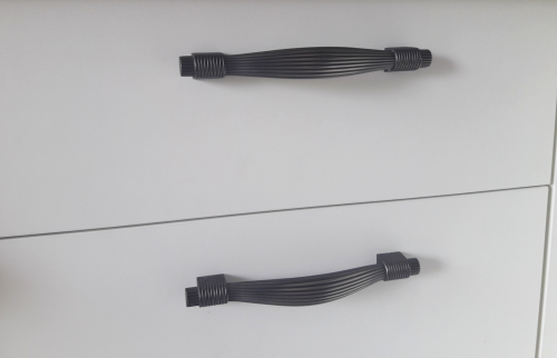 Jolies poignées au style rétro