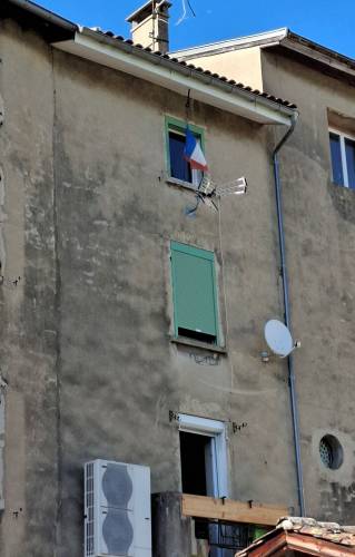 Travaux de menuiserie avec installation de volets roulants en aluminium - Ambérieu-en-Bugey 01500