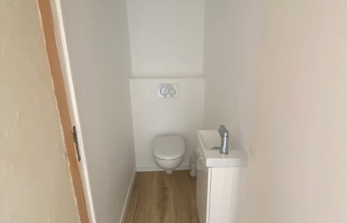 aménagement des toilettes Le Parc 50870