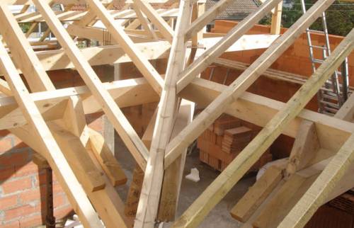 Rénovation d'une charpente à Savigny-sur-Orge (91)