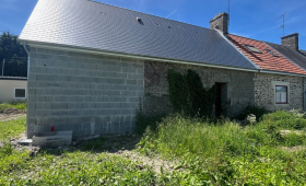 Avant/Après - Rénovation d'une toiture sur Fougères 35133