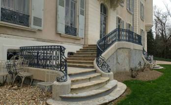 Rénovation des escaliers en Pierre dans un chateau classé - Monts du Beaujolais (69)