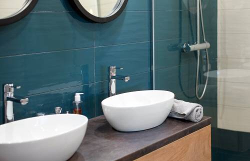 Salle de bain Rénovée à ANDUZE, nouvelle vasque 