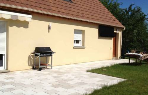 terrasse carrelée dalles en grès finition mate beige dégradé