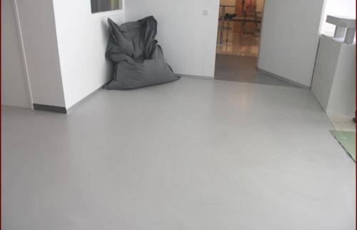 Résine époxy dans plain-pied de pavillon à Coulommiers (77120)