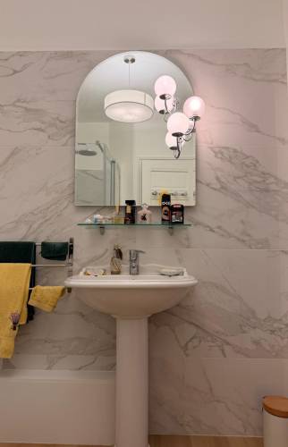 Salle de bain modernisée à Paris 