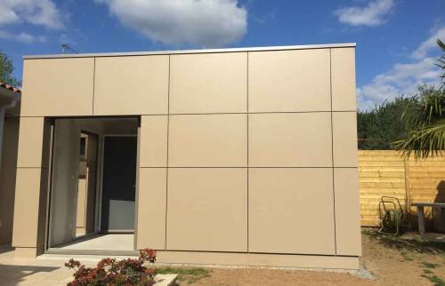 Travaux en cours - Extension d'une maison de 20,7 m² en bardage fibrociment, à Brains 44