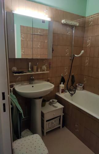 Avant rénovation salle de bain metz
