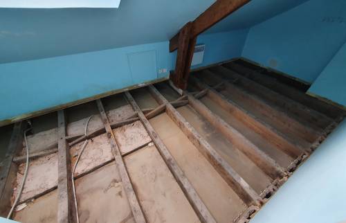 Pendant les travaux : isolation  phonique du plancher