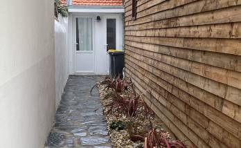Aménagement d'une allée en pierre